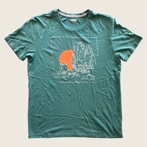 Old Navy - Soft-Washed Monument Valley Graphic Tee